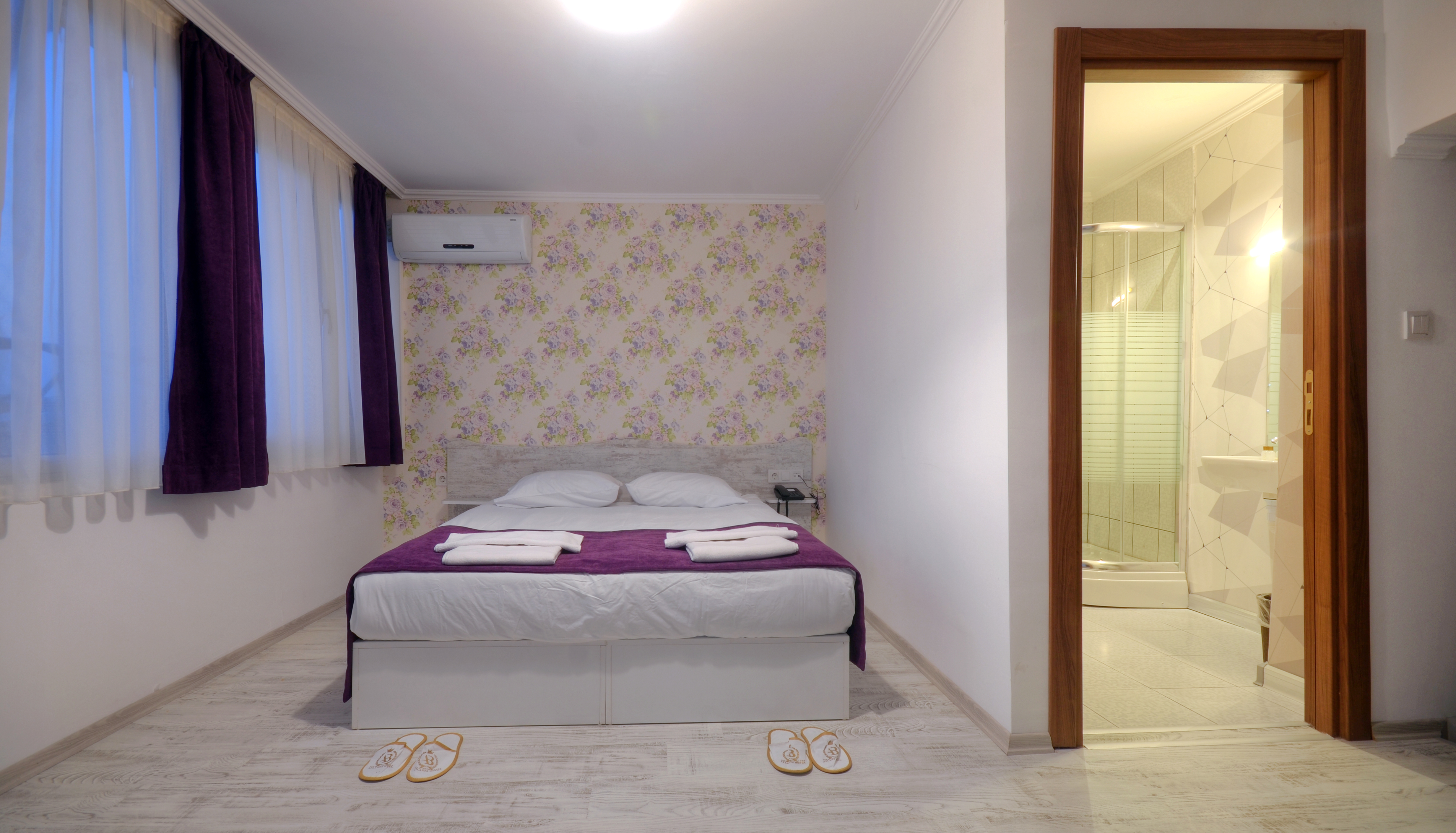 Abro Sezenler Hotel