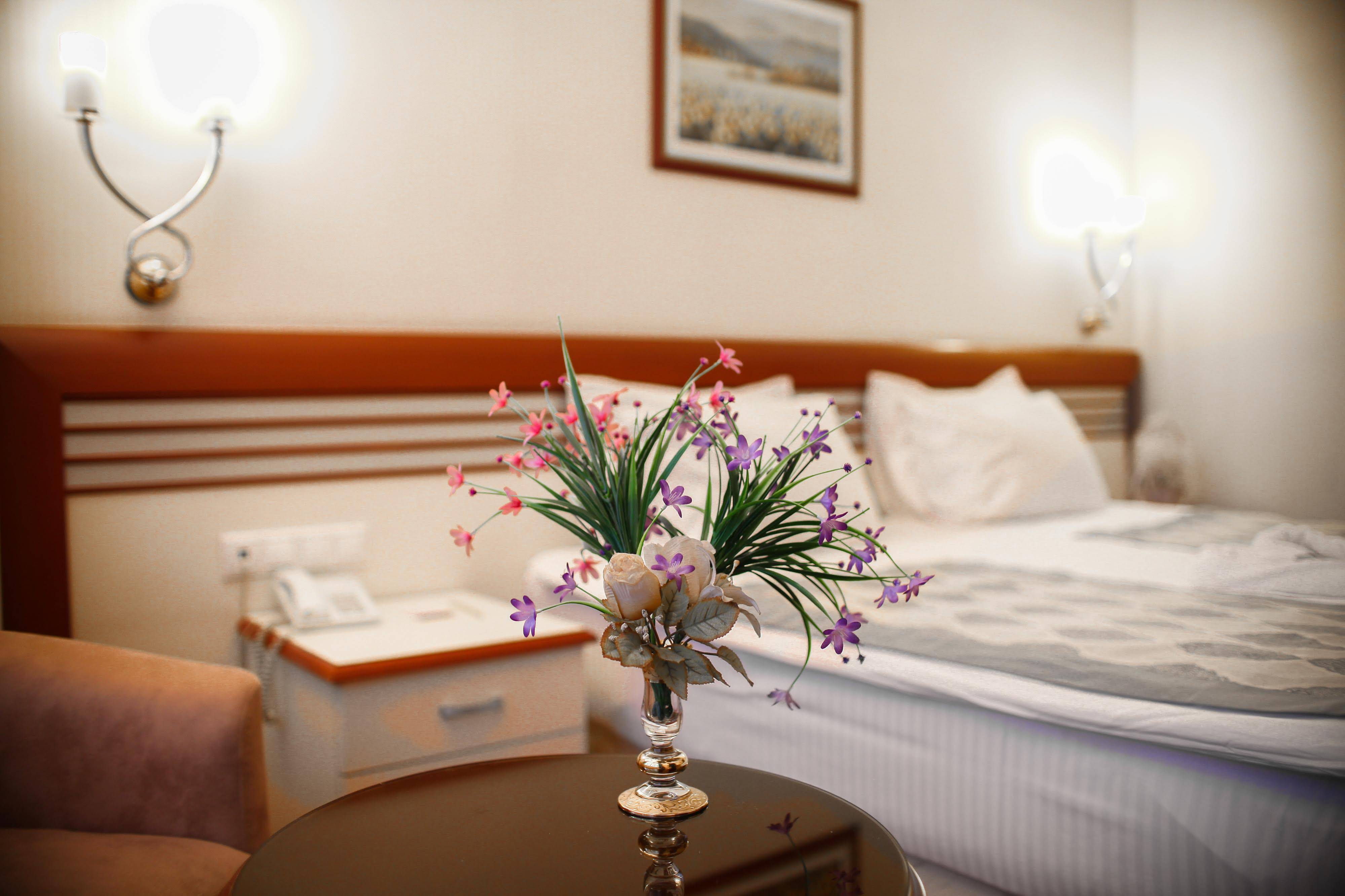 Akar Hotel International
