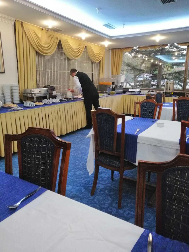 Akyuz Hotel