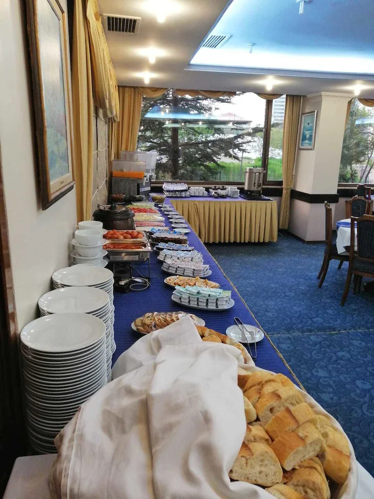 Akyuz Hotel