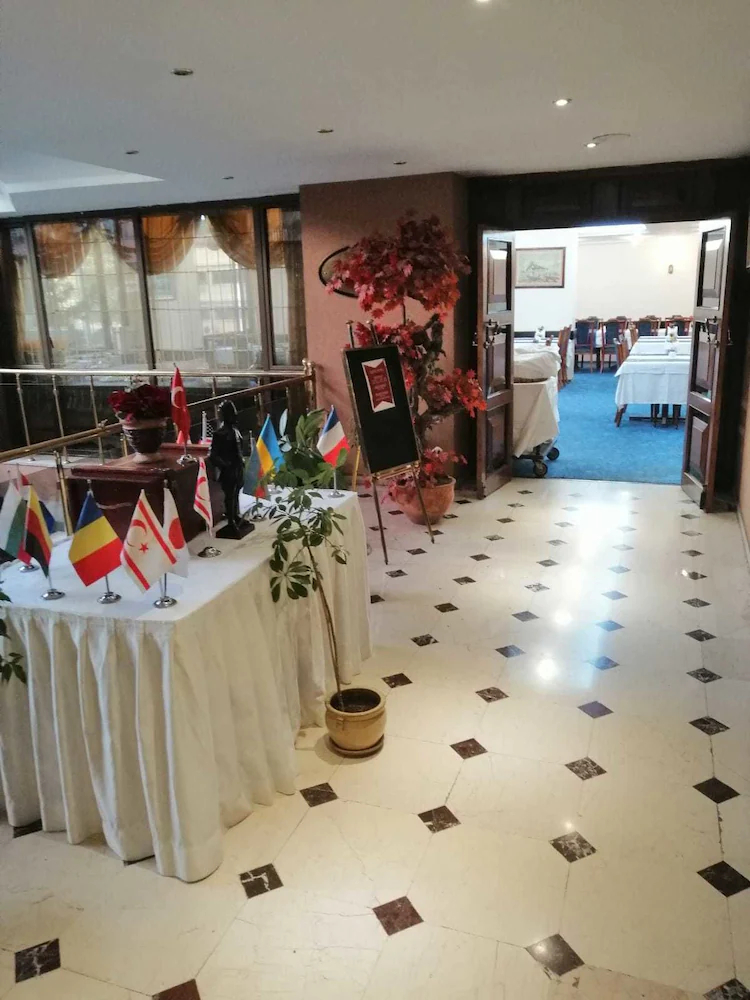 Akyuz Hotel