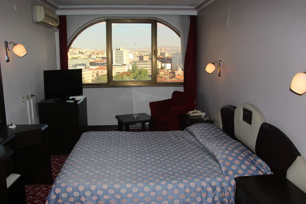 Akyuz Hotel