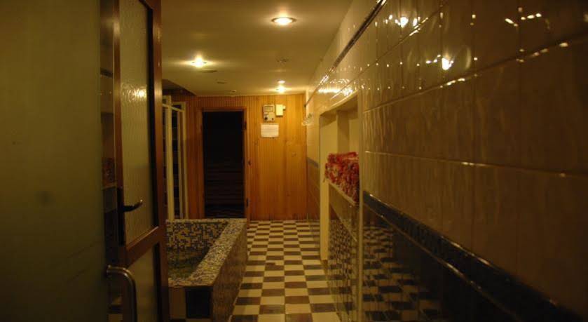Angora Hotel