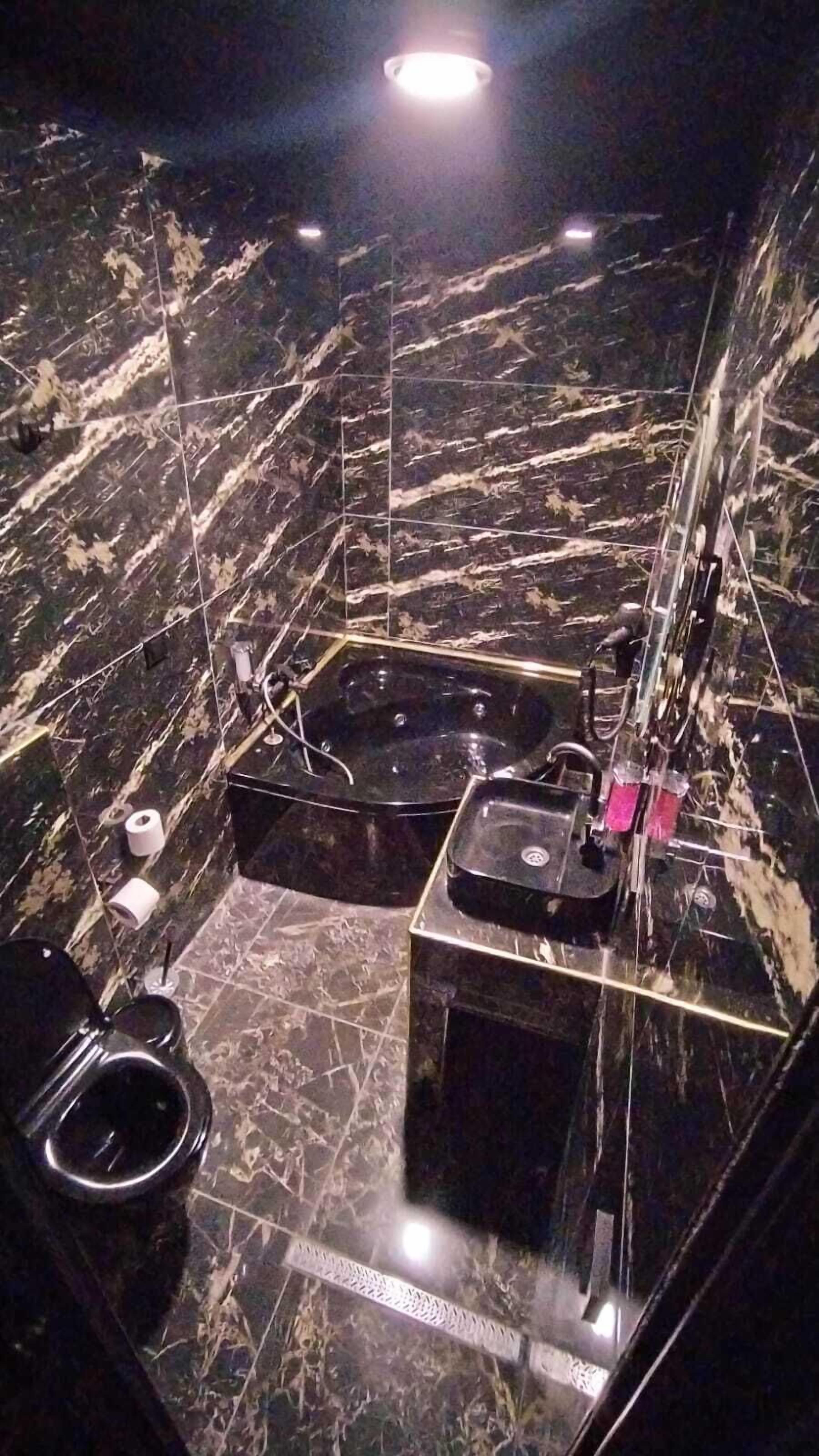 Black House
