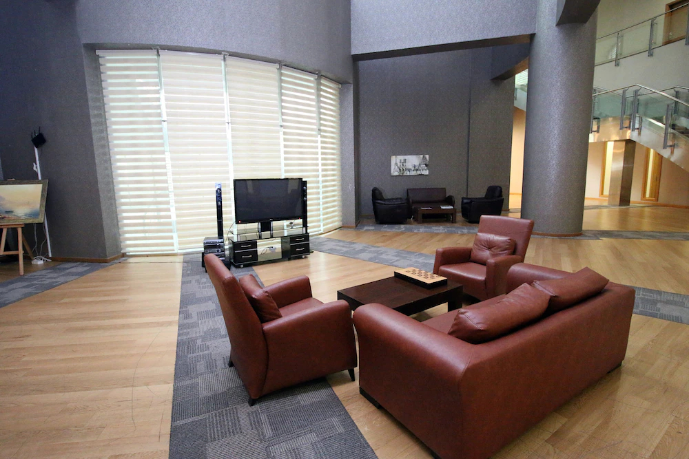 Boss Hotel