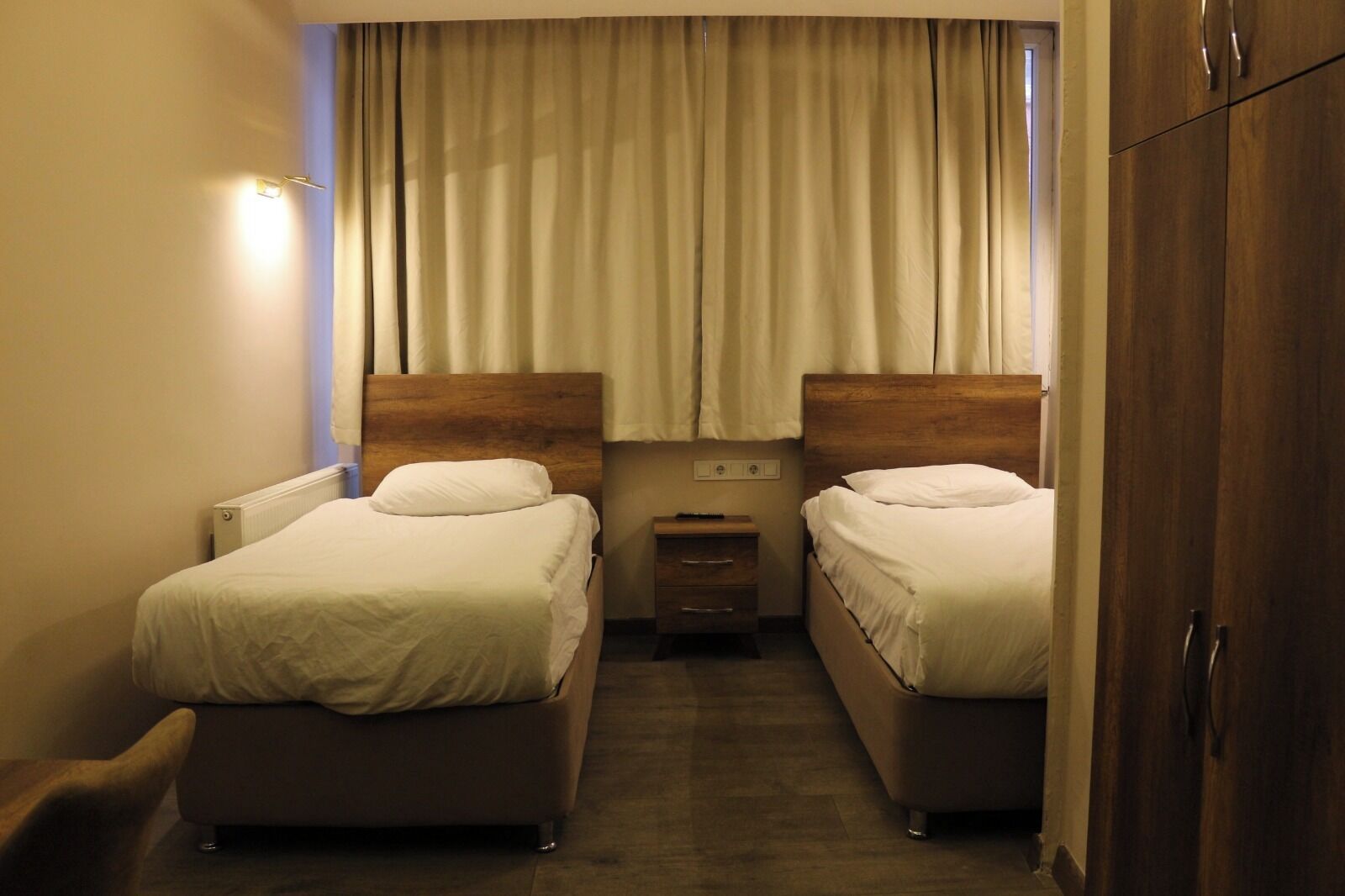Center Room Hotel