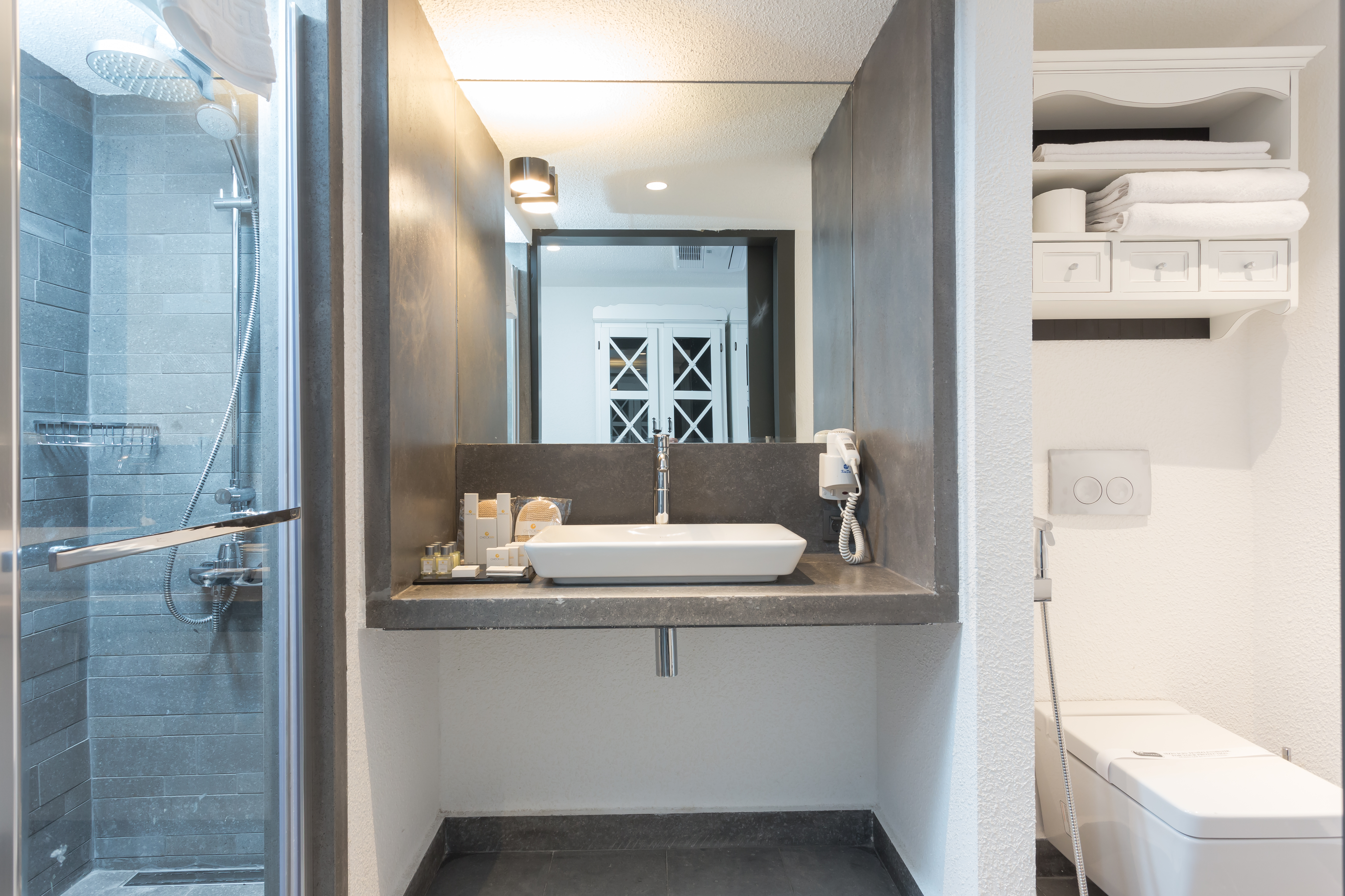 Check Inn Hotel/Suite/Loft Ankara