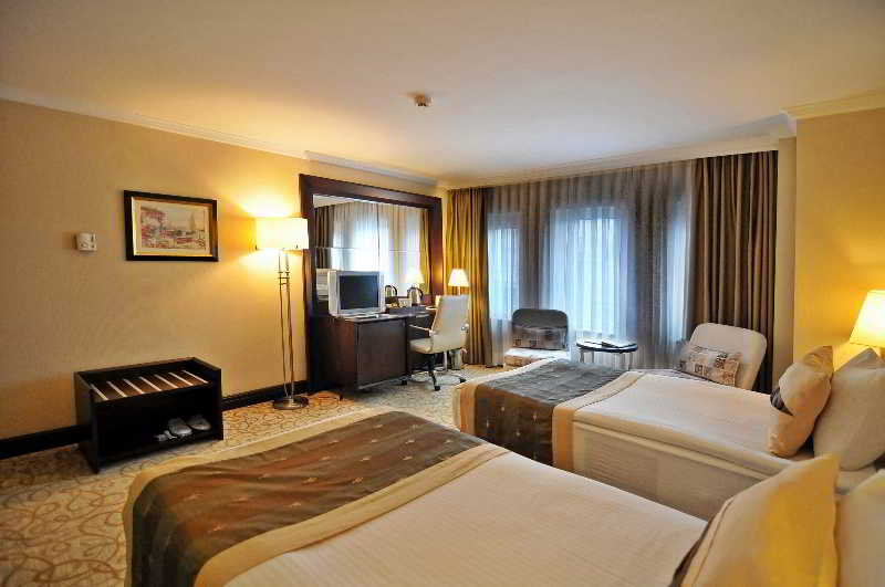 CK Hotel Farabi