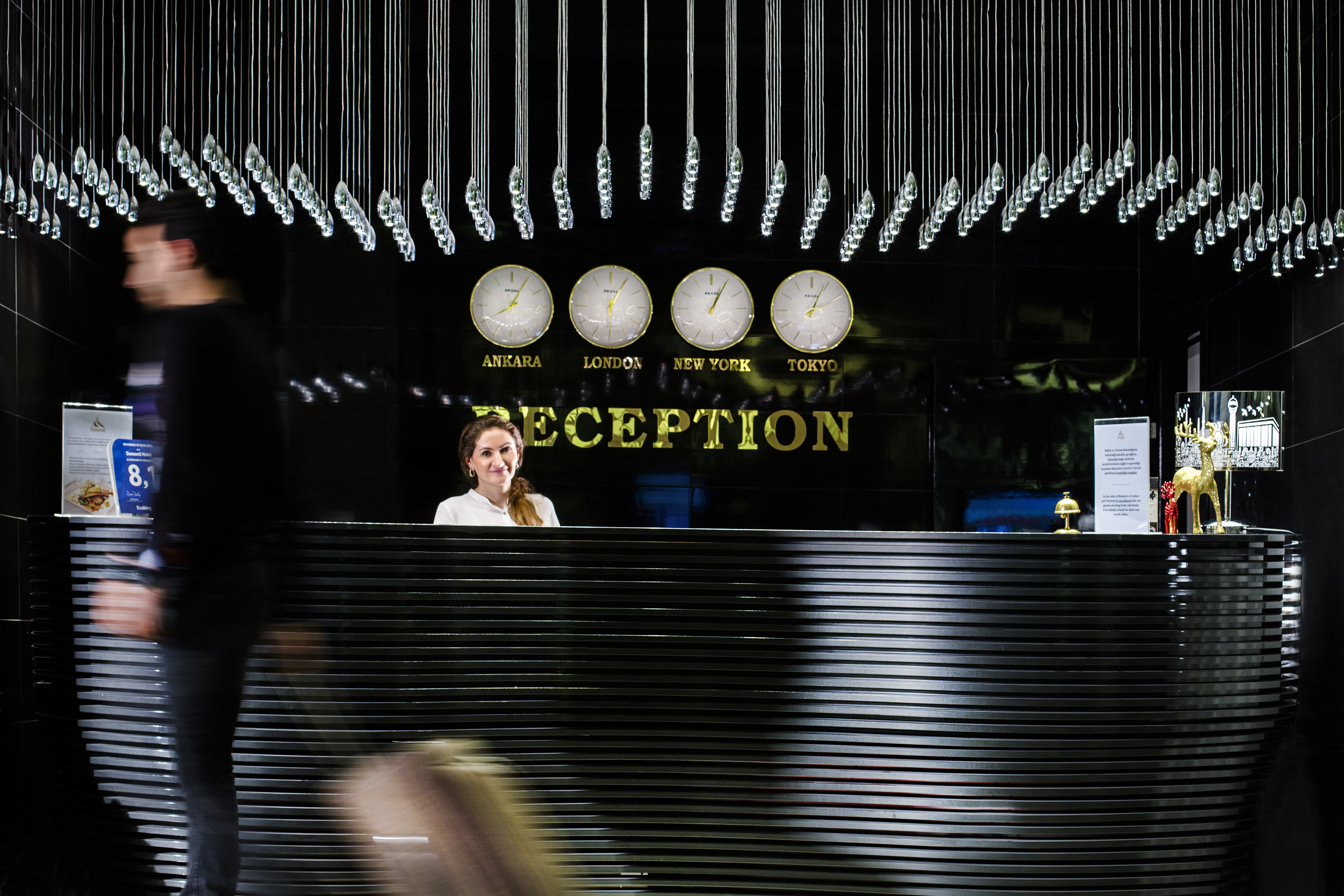 Demonti Hotel