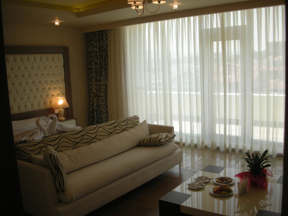 Esila Hotel