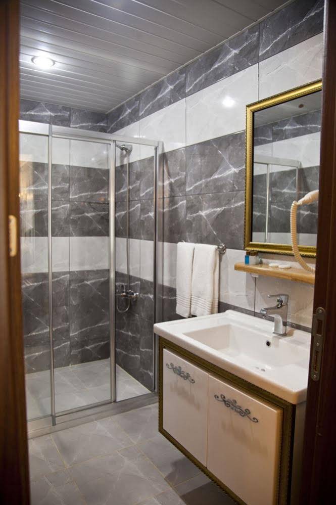 Grand Hamit Hotel
