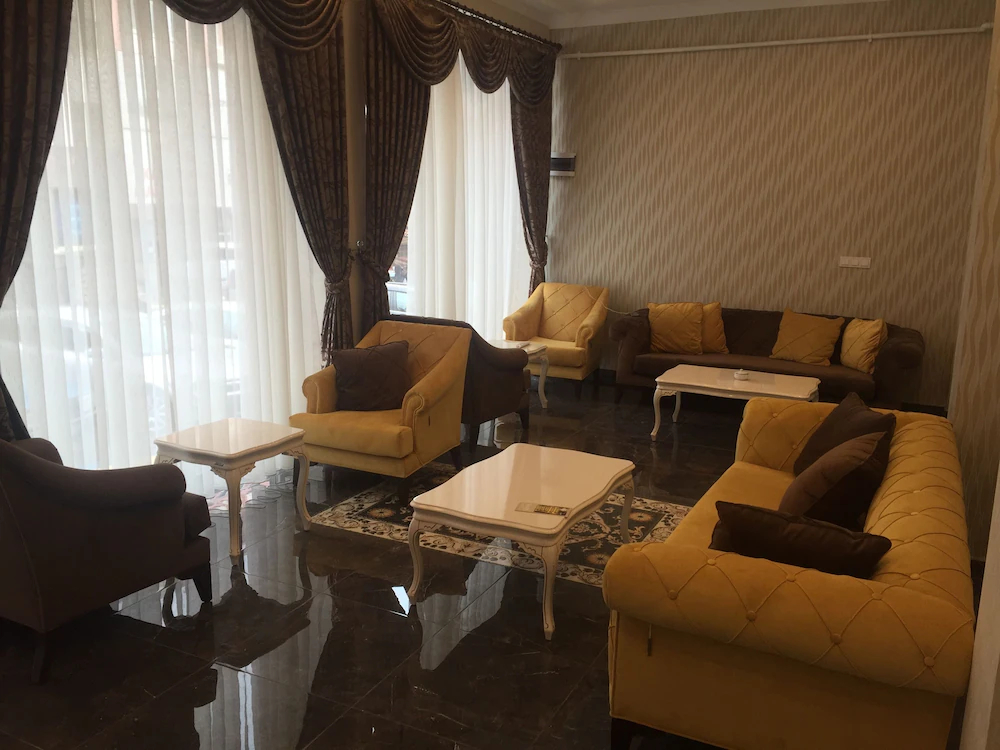 Grand Sera Hotel