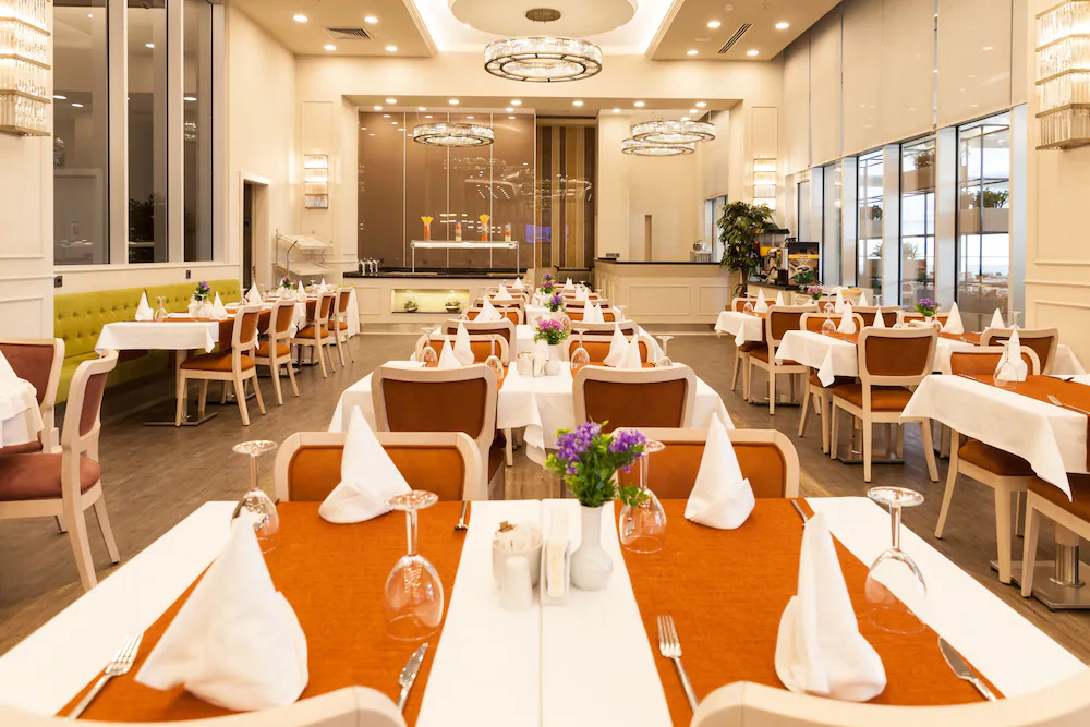HM Commerce Hotel