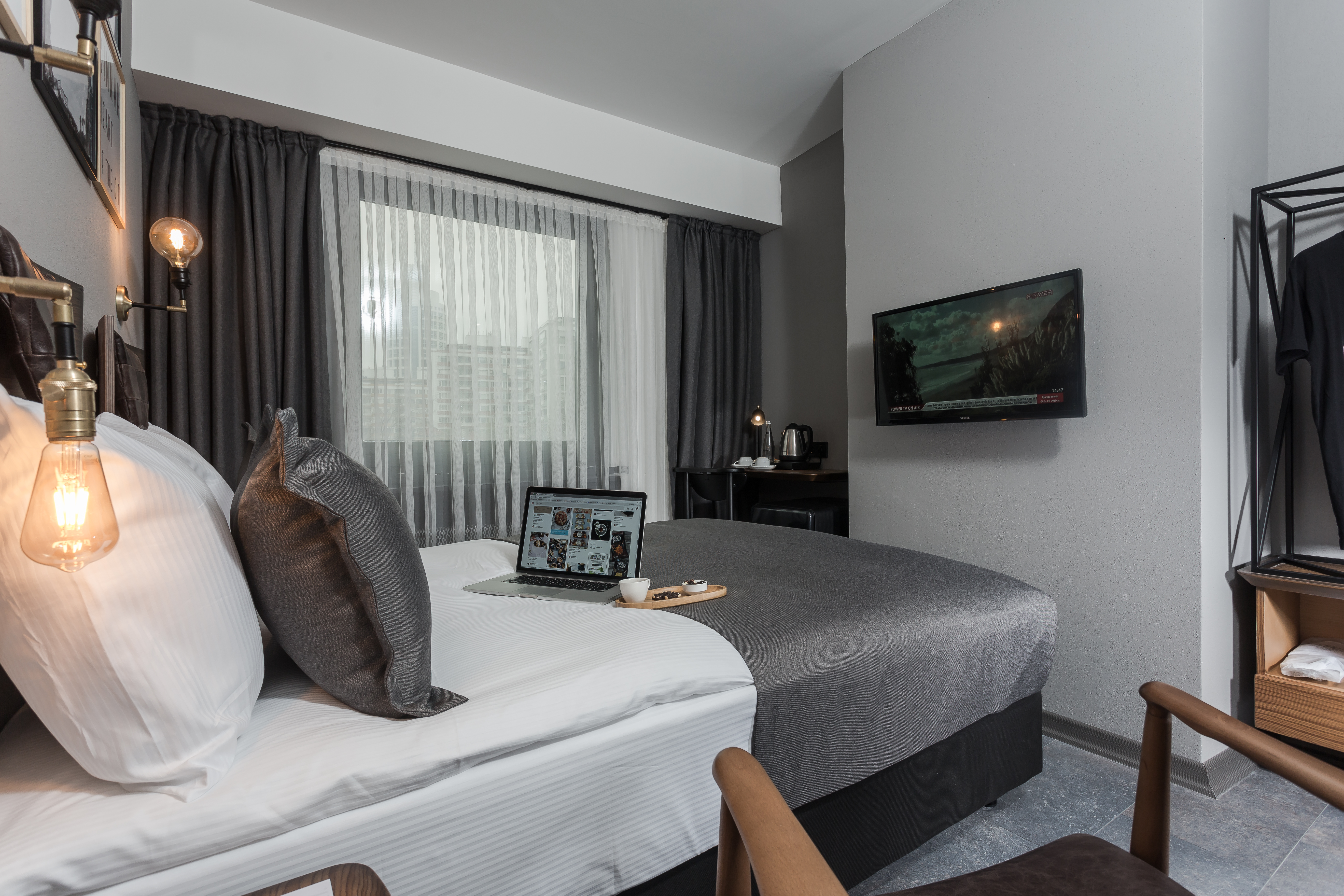 Hotel Cinnah