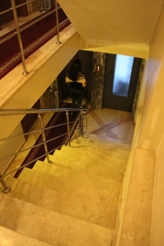 Ikbalhan Hotel