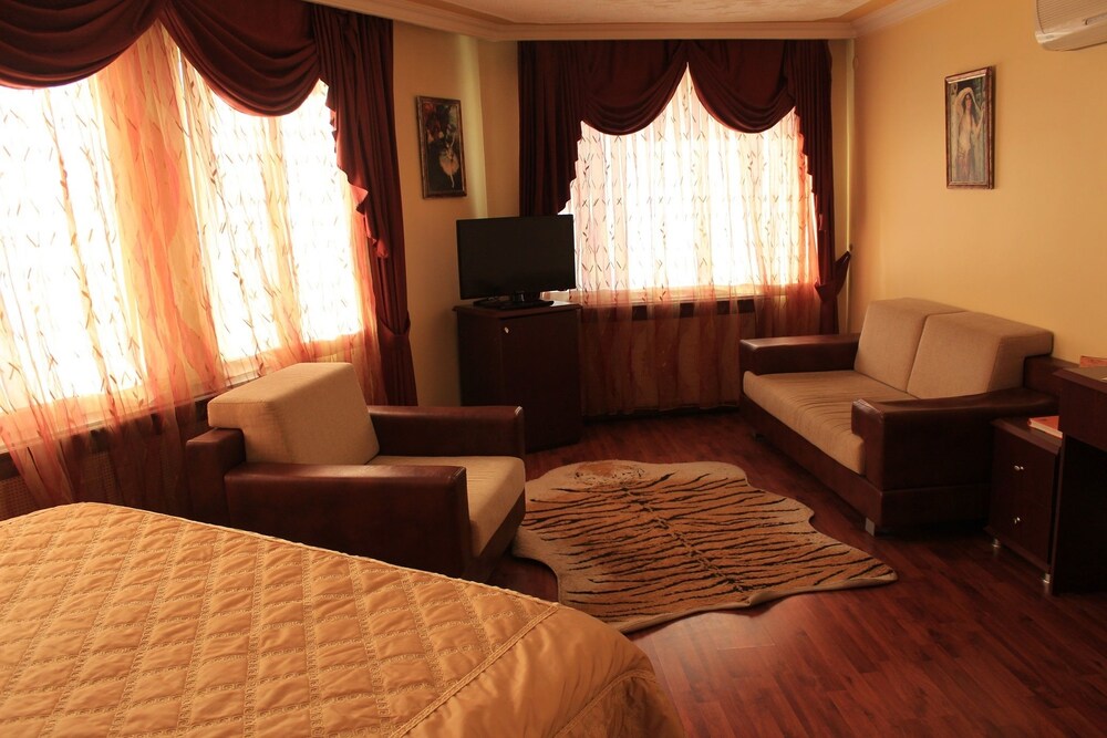 Ikbalhan Hotel