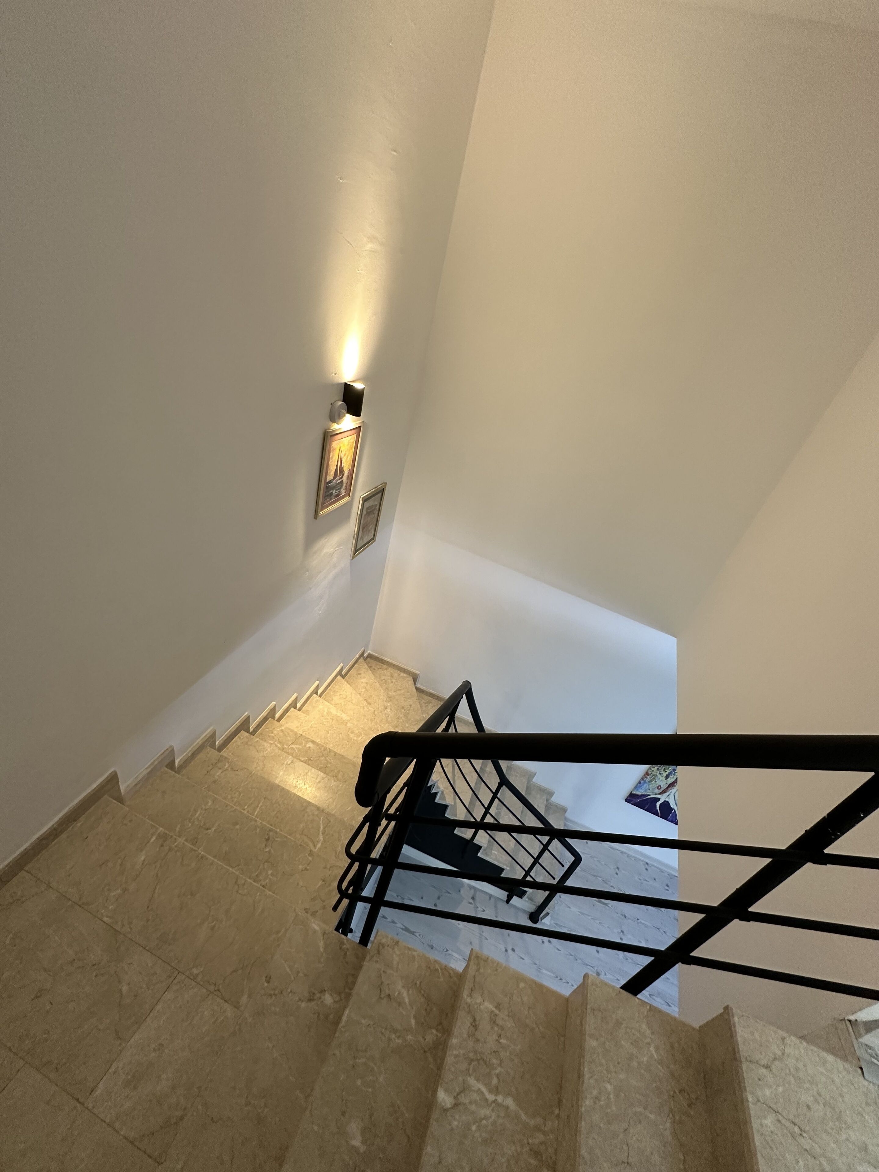 KT Suites