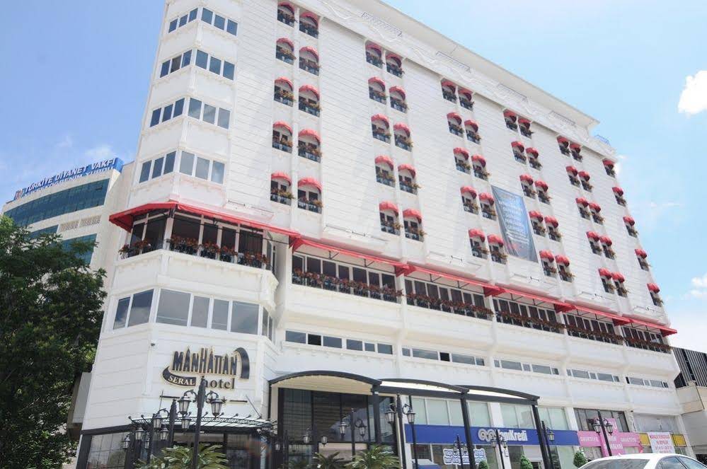 Manhattan Hotel