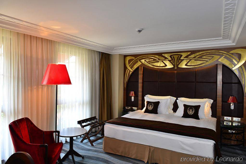 Warwick Ankara