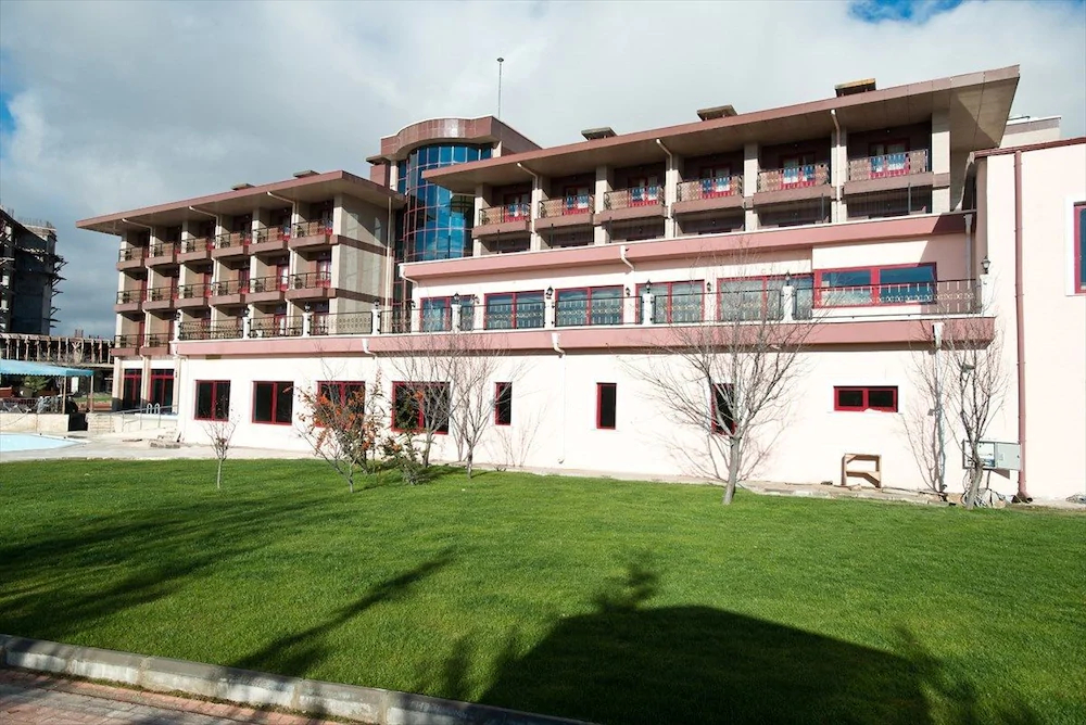 Bonjur Hotel Thermal & Wellness Club
