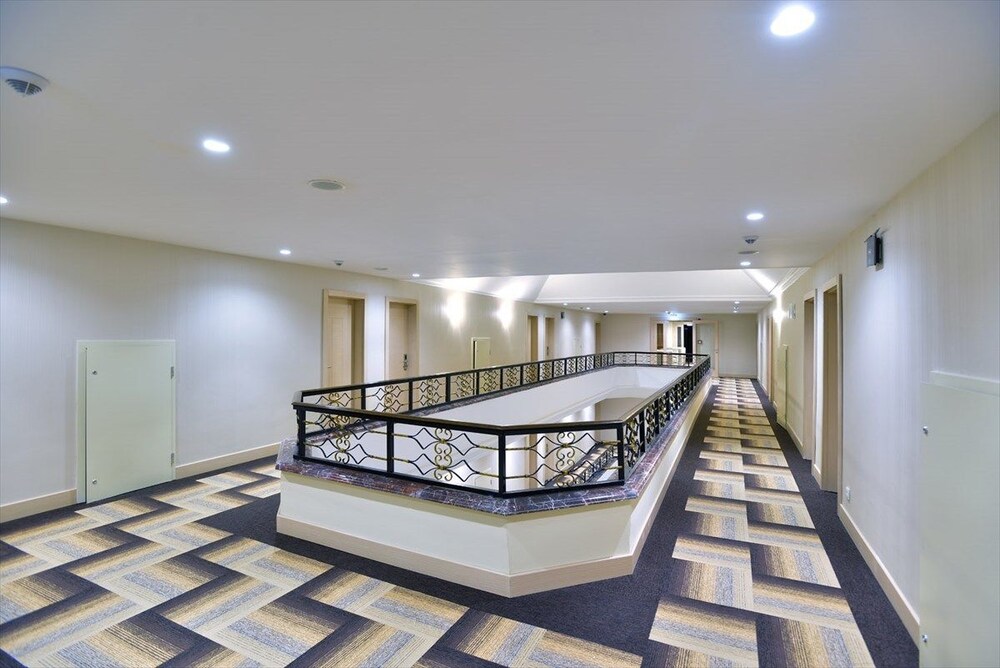 Bonjur Hotel Thermal & Wellness Club