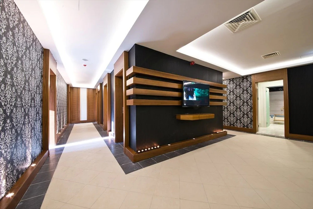 Bonjur Hotel Thermal & Wellness Club