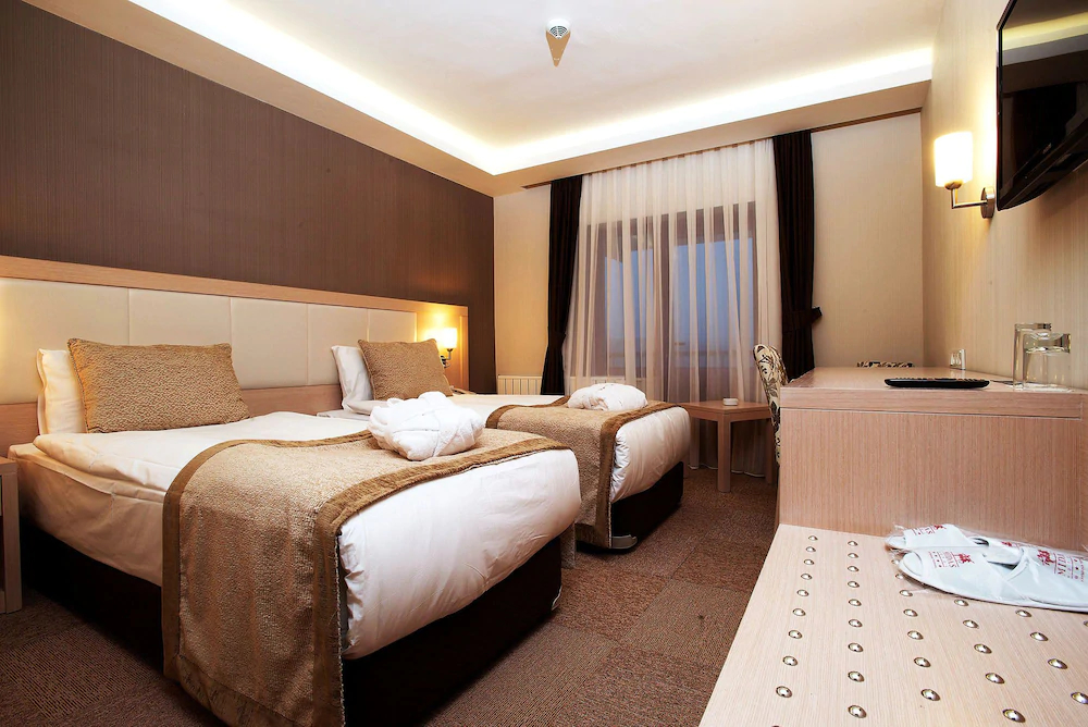 Bonjur Hotel Thermal & Wellness Club