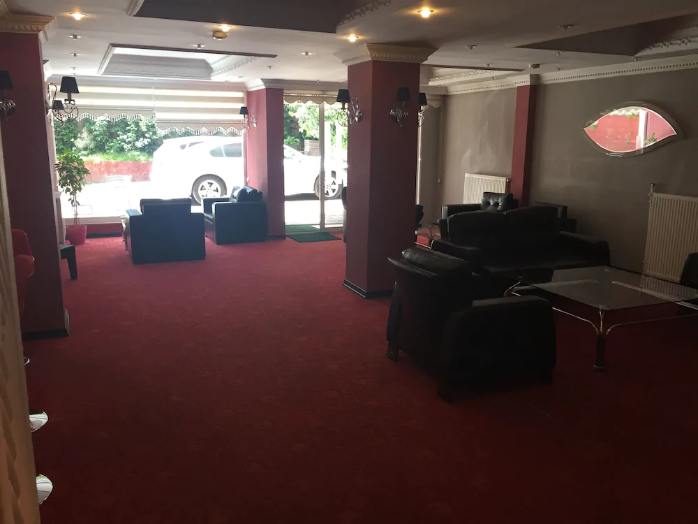Mina 1 Otel