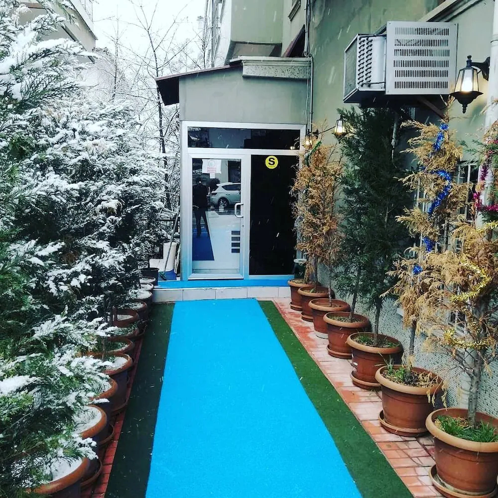 Otel KGZ Konagi