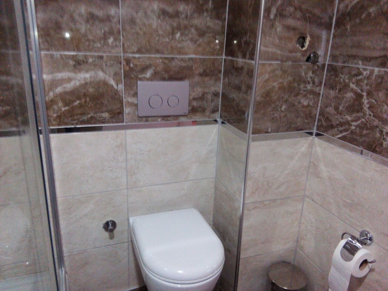 Peracity Hotel