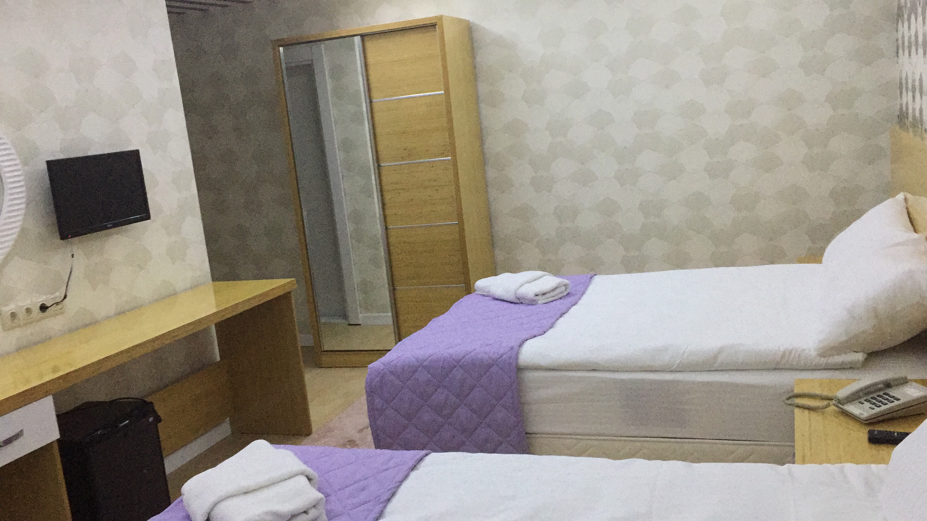 Peracity Hotel