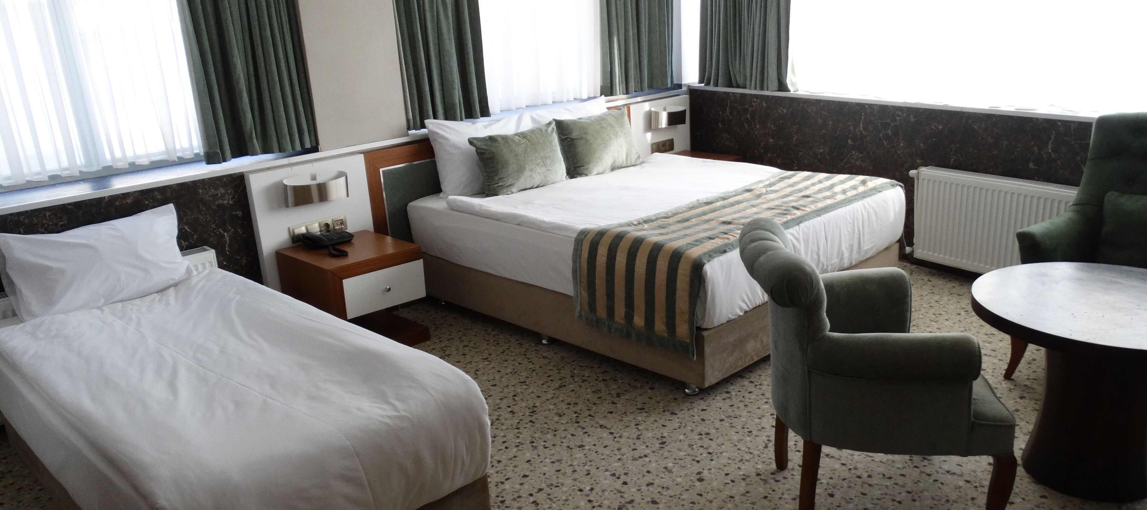 Royal Sweet Hotel