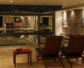 Samm - Boutique Class