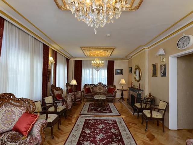 Santa Zaguda Hotel