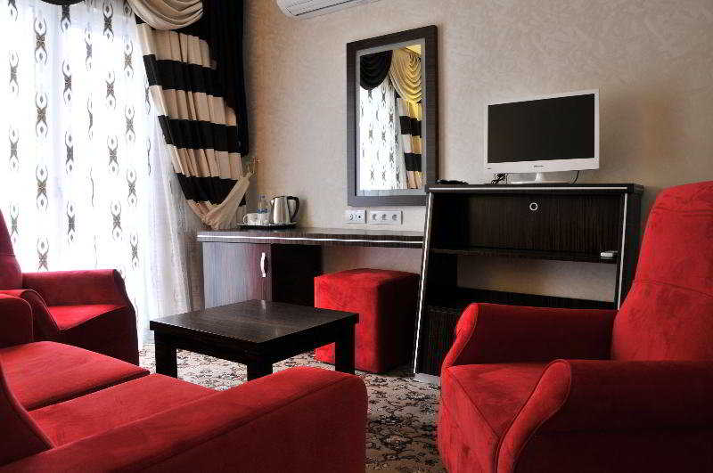 Turist Hotel