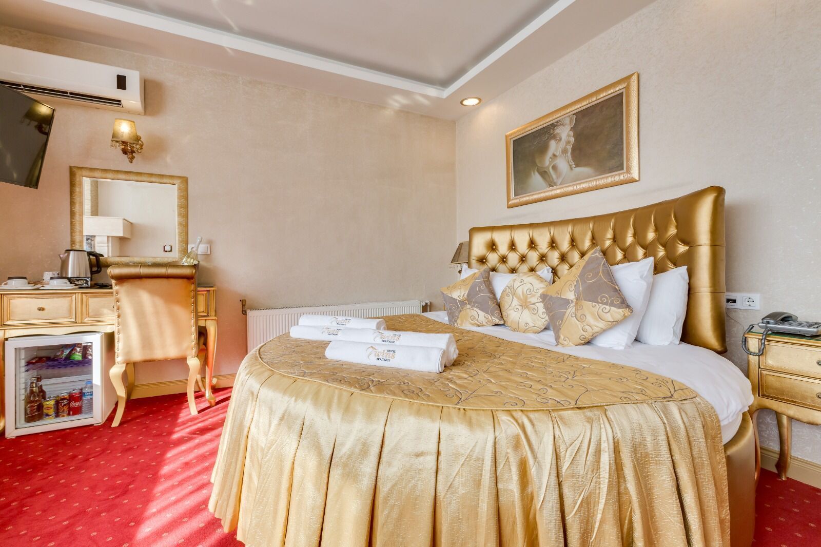 Twins Boutique Hotel