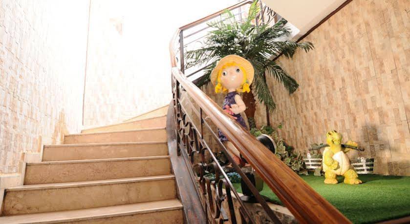 Hotel Divan