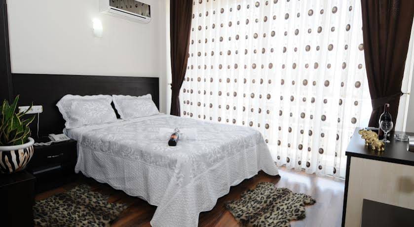 Hotel Divan