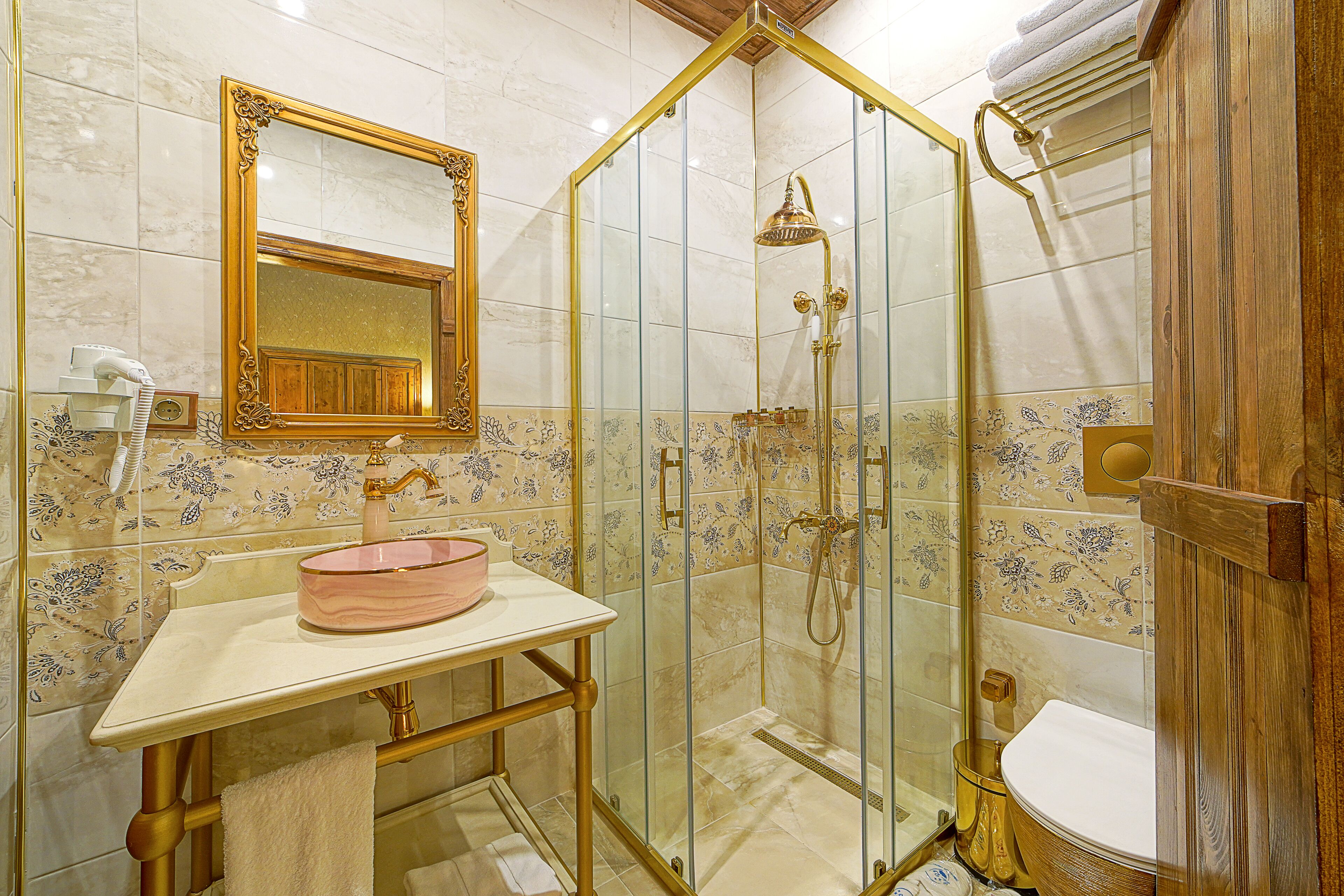 LeReve Butik Hotel