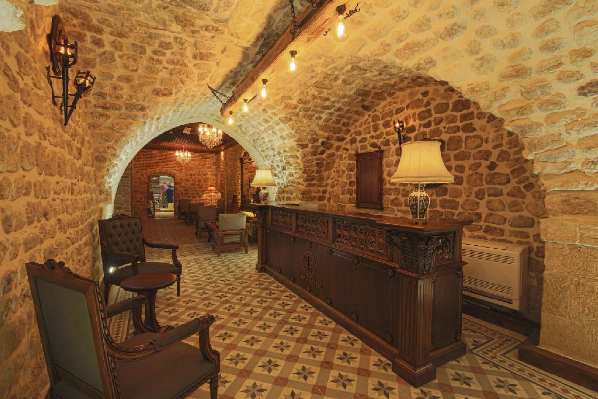 Sam Franss Boutique Hotel