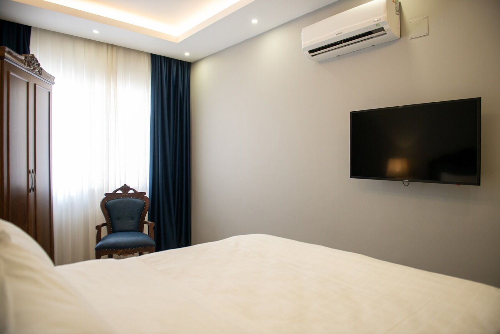 Voyage Elegante Hotel