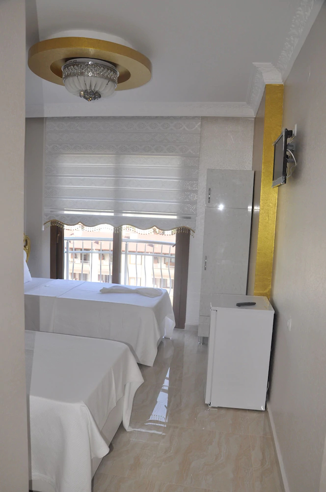 Alev Palace Otel