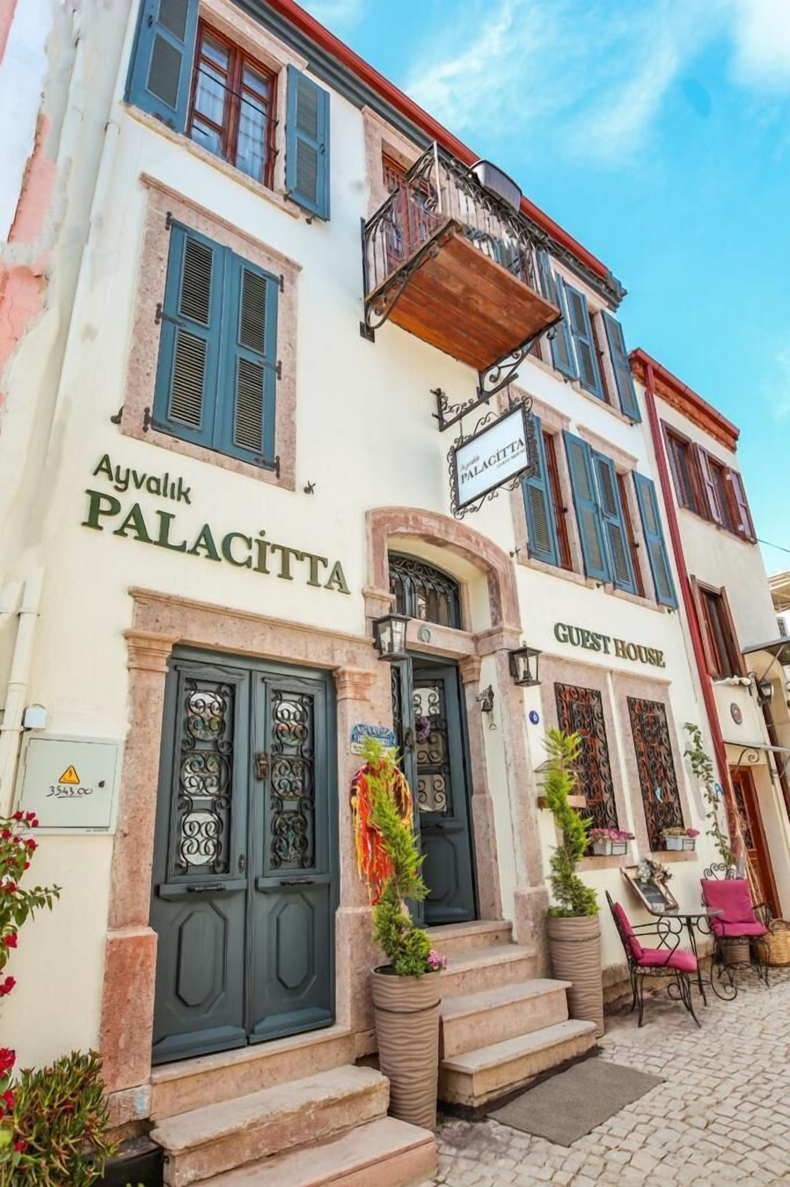 Ayvalik Palacitta Guesthouse