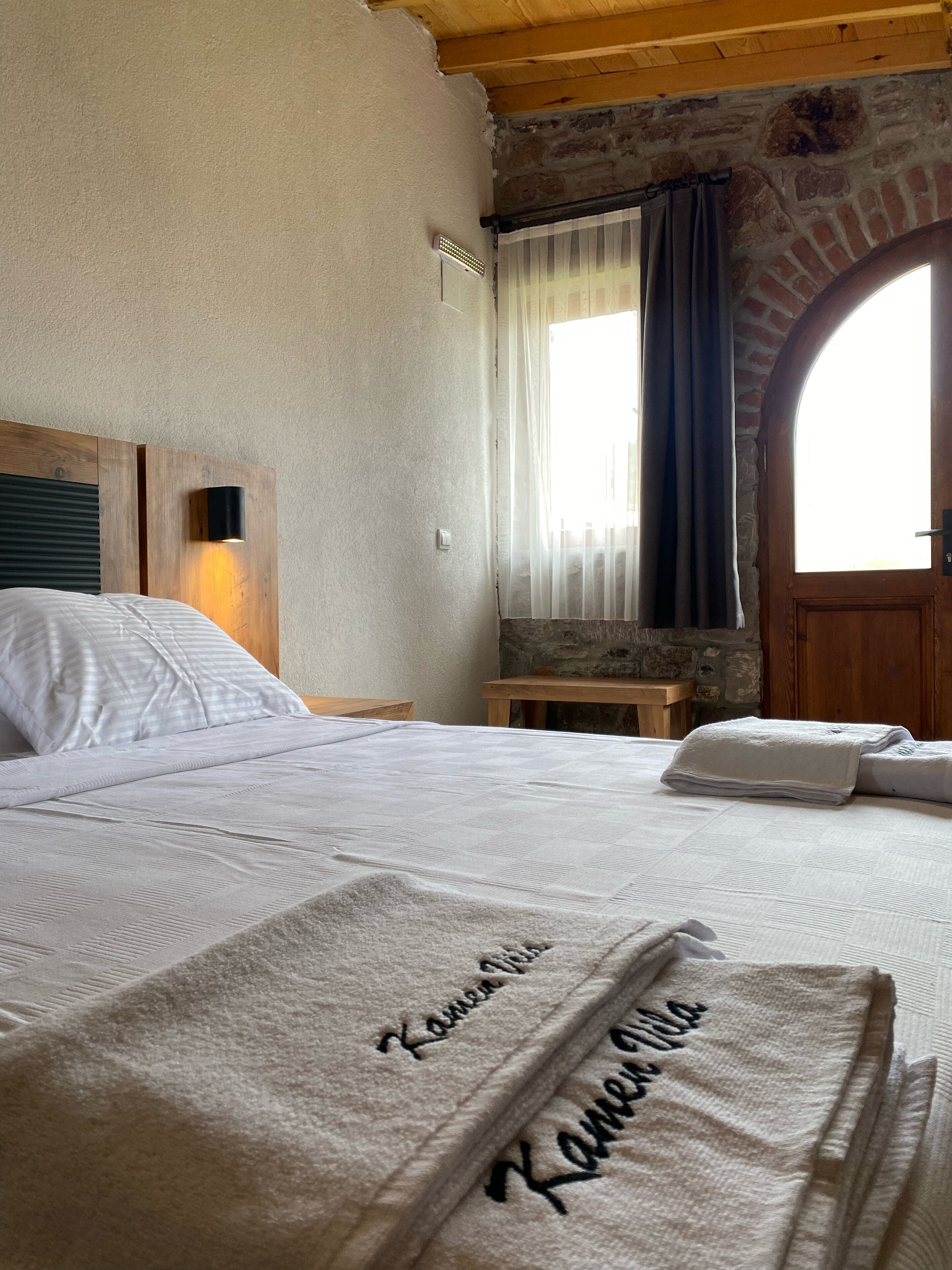 Kamen Vila Otel