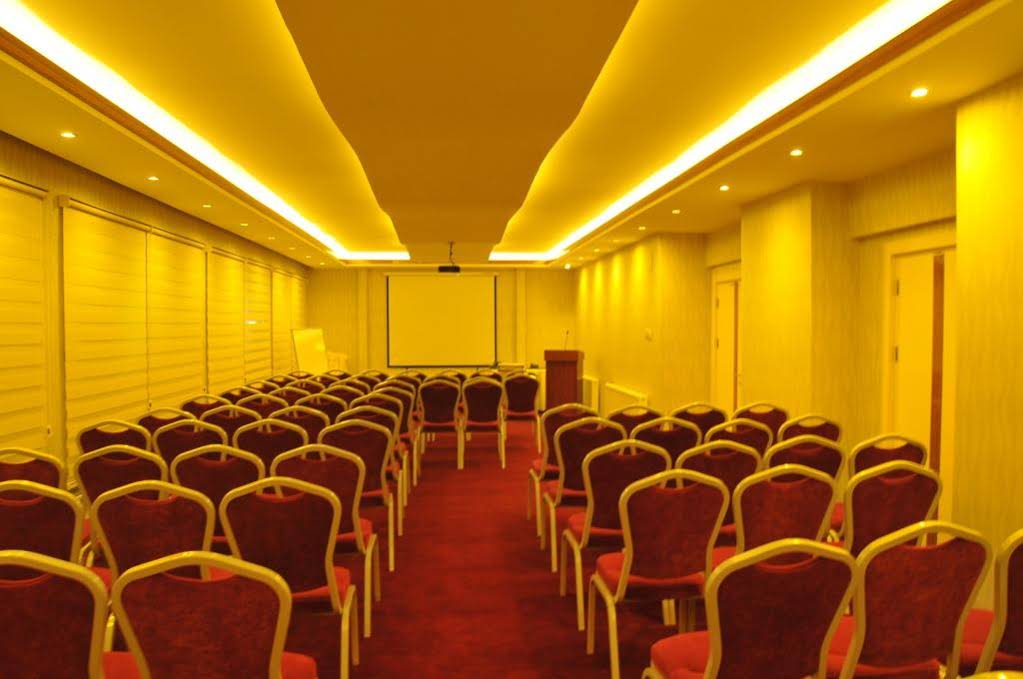 Izgi Turhan Otel