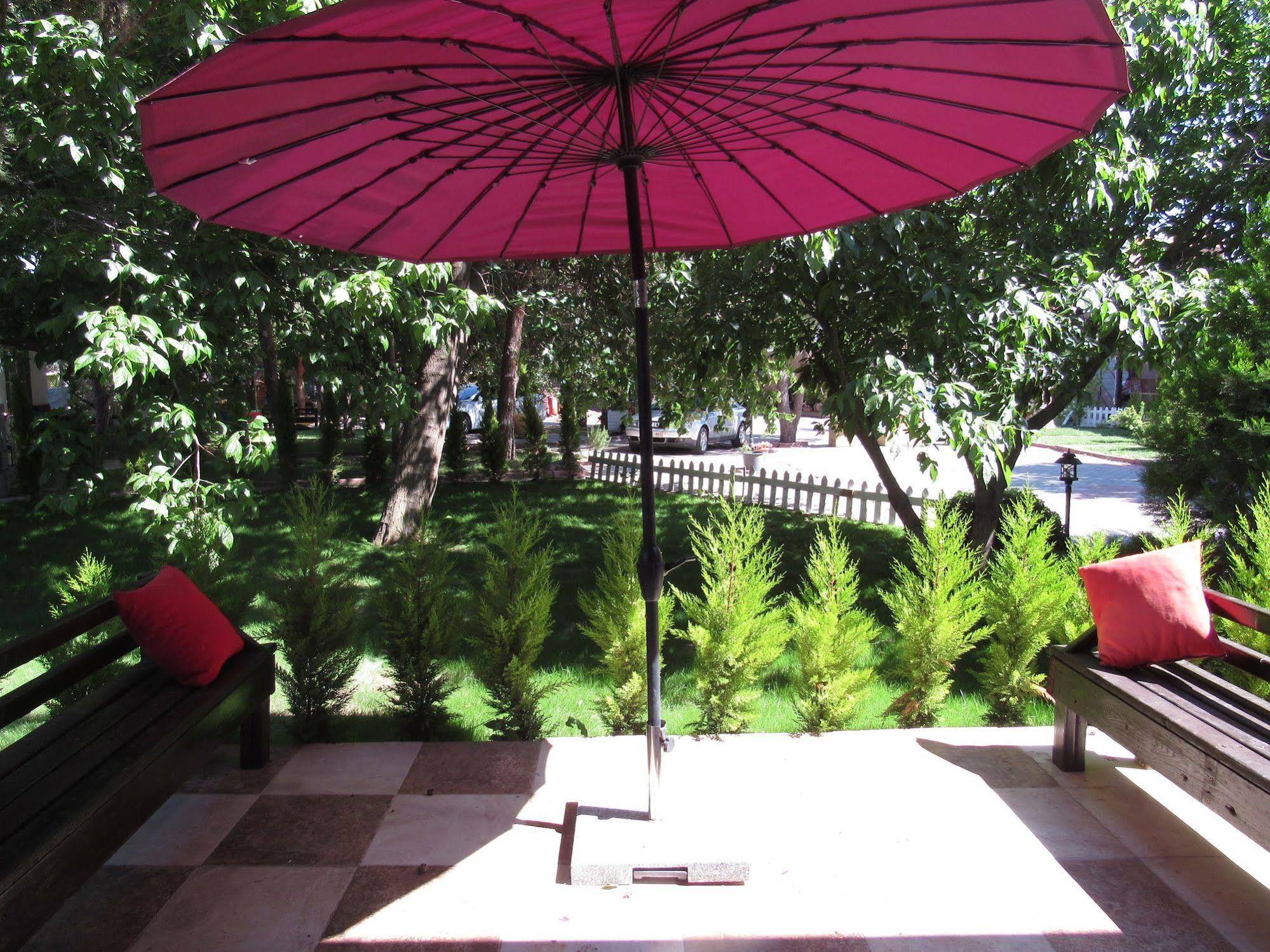 Assos Hunters Hotel
