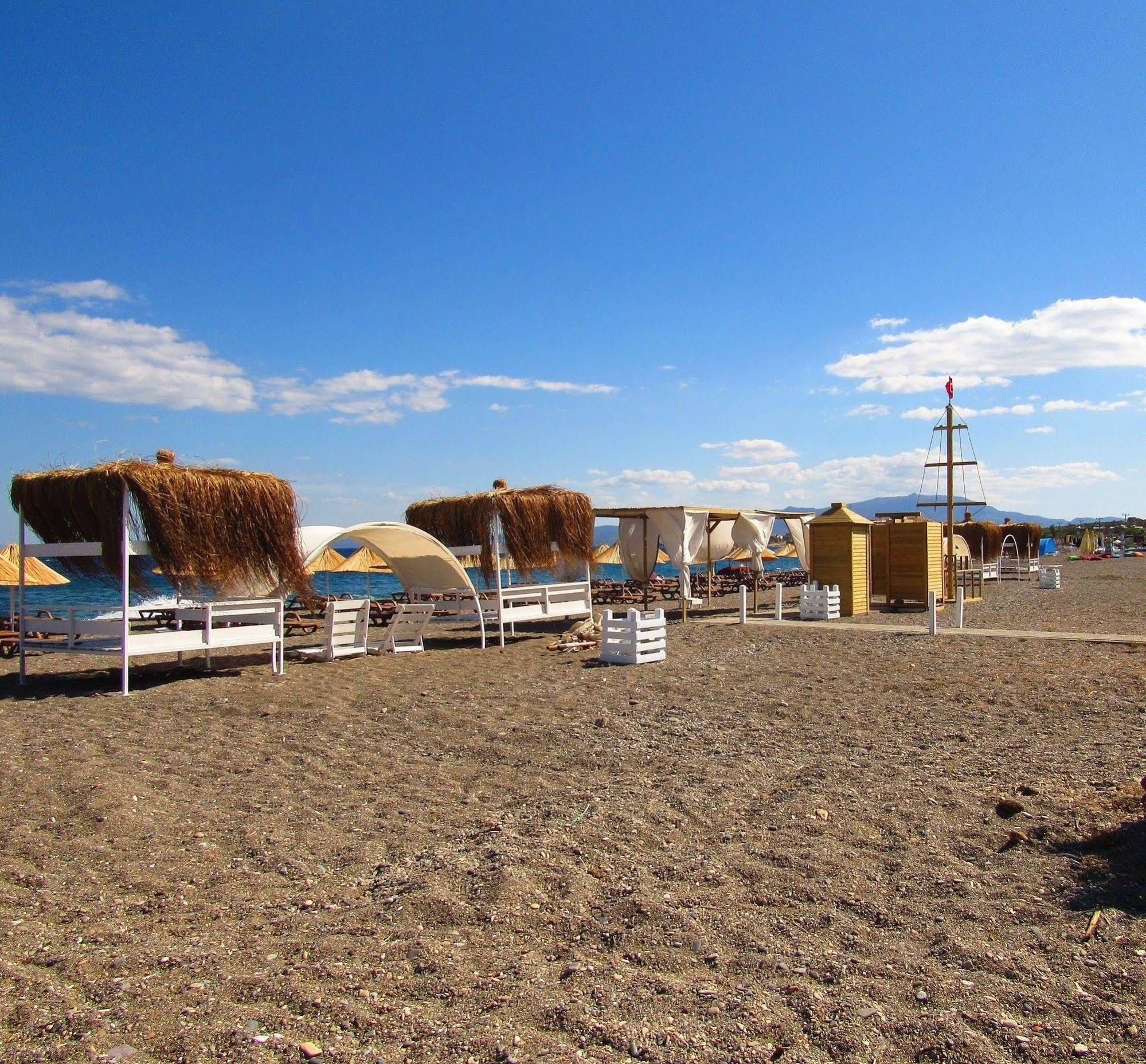 Assos Hunters Hotel