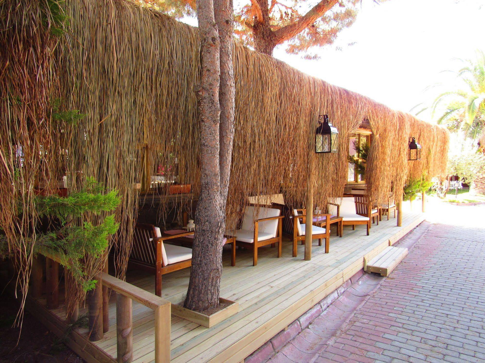 Assos Hunters Hotel