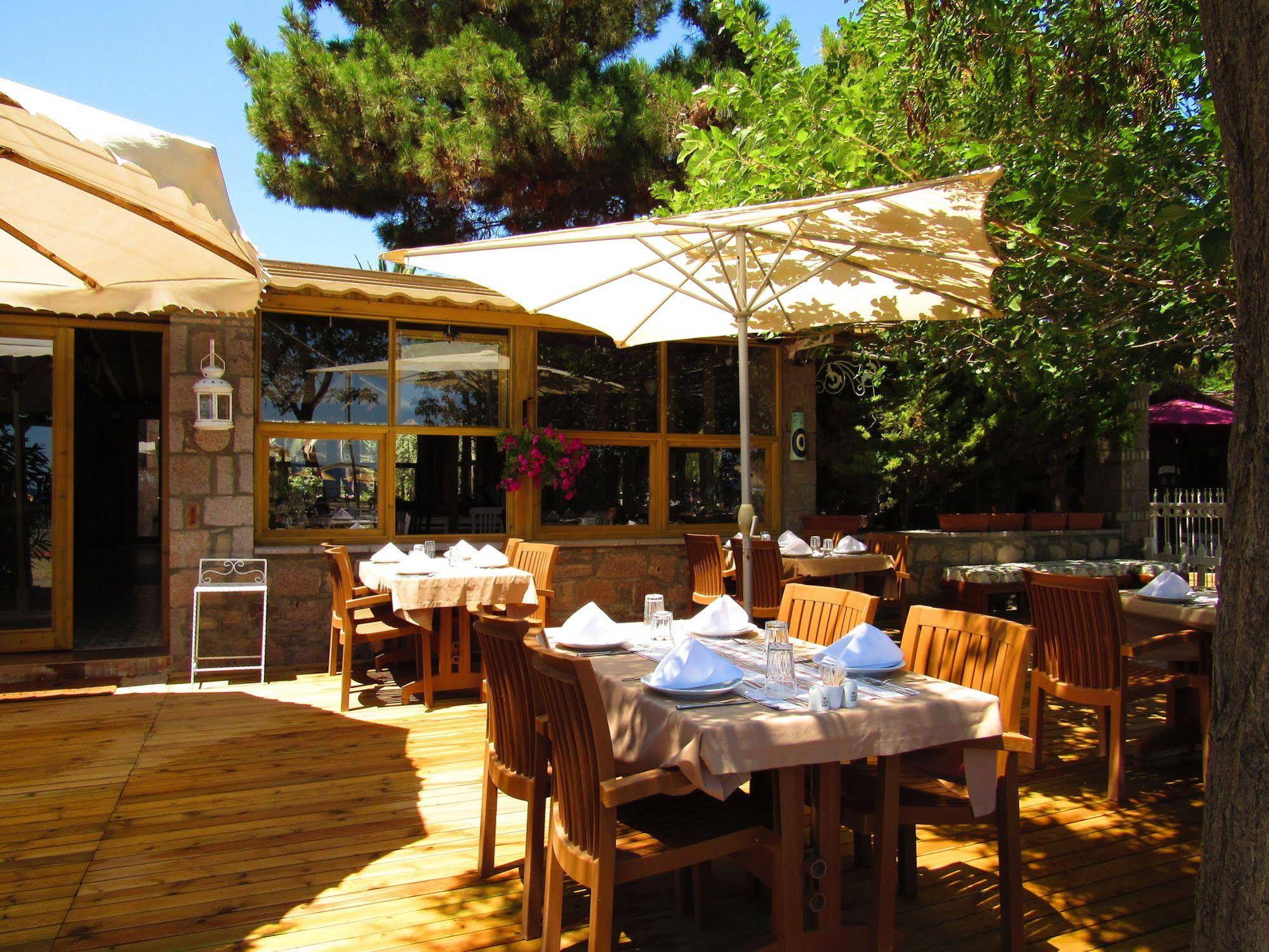 Assos Hunters Hotel