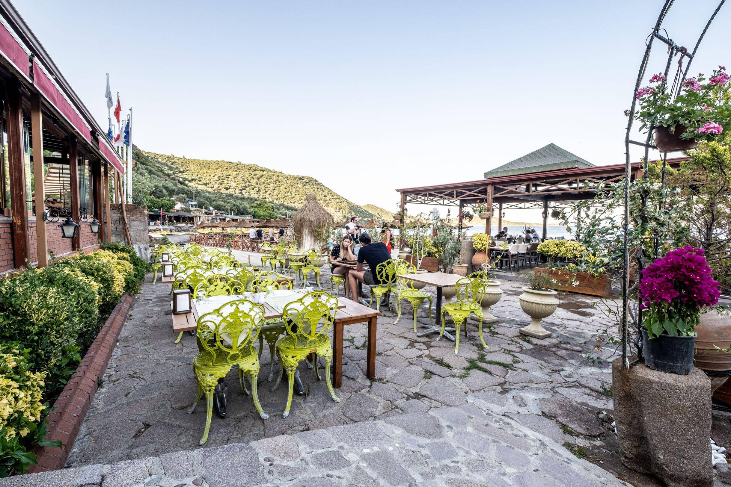 Assos Kervansaray